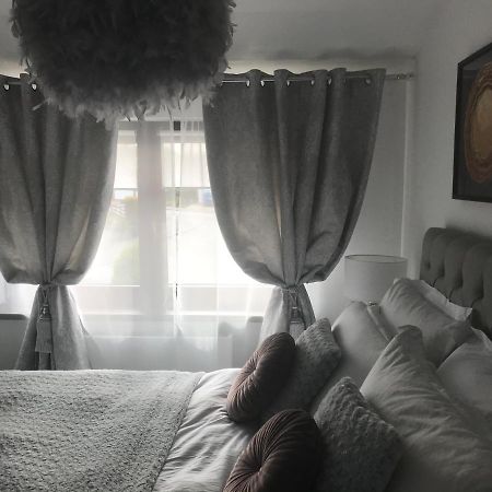 Castle Donington Apartment ภายนอก รูปภาพ